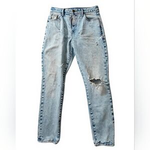 Good American High Rise Mom Jean Light Wash Distressed 8/29